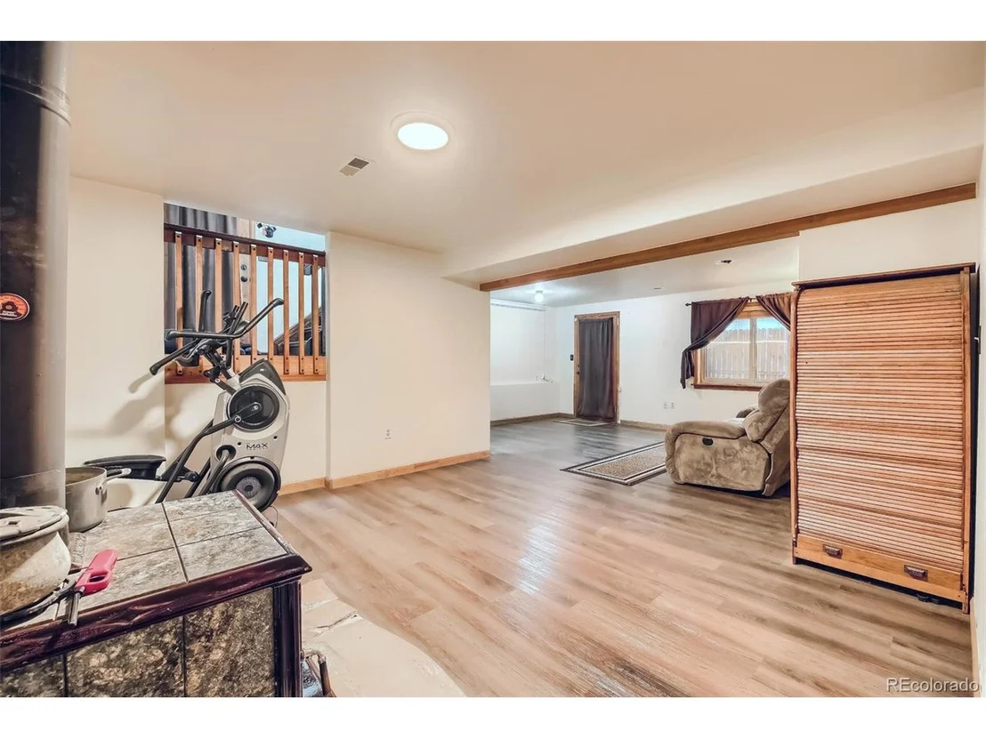 Photo of 356 Bailey Dr