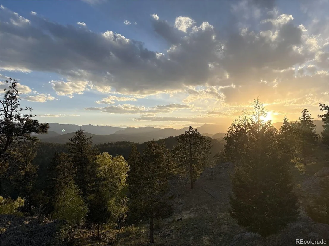Photo of 15077 Wilson Peak Rd