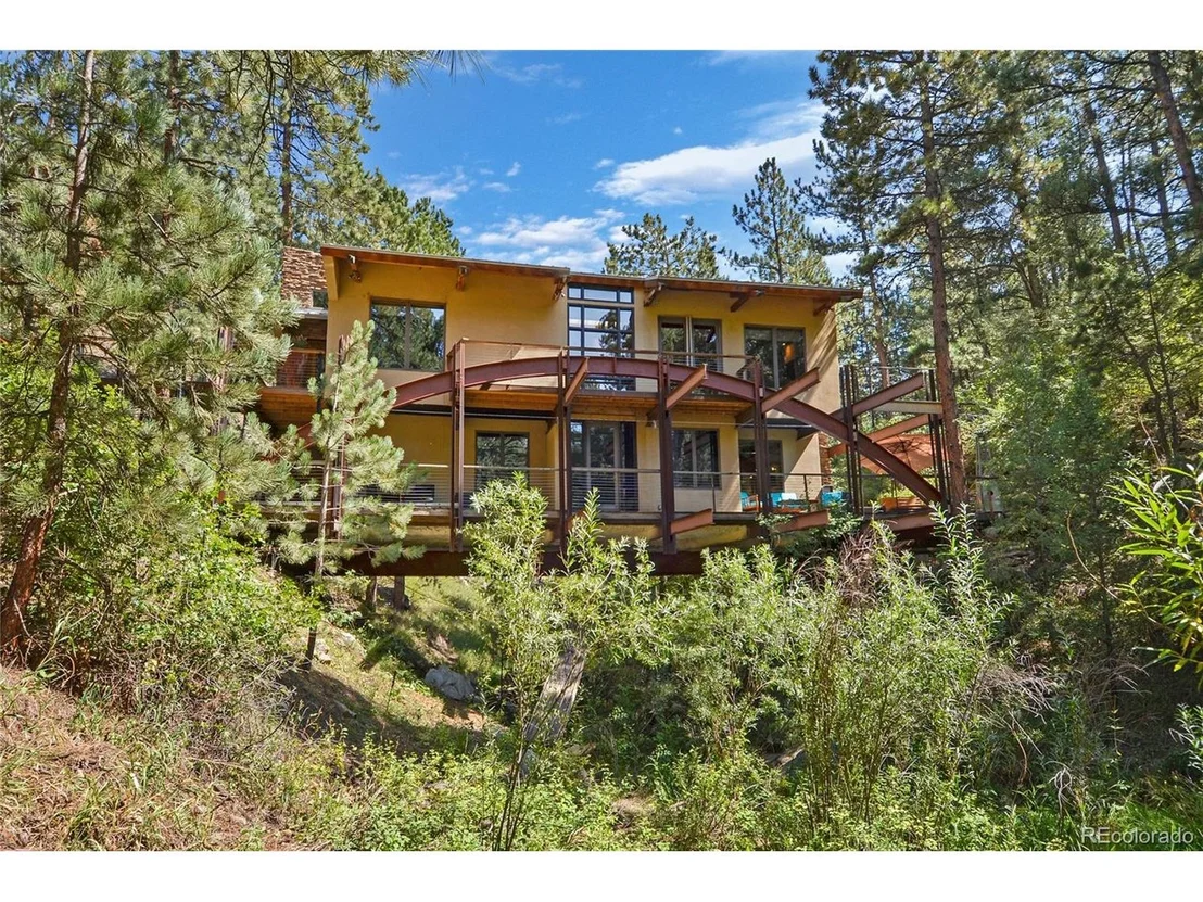 Photo of 3074 High Rd