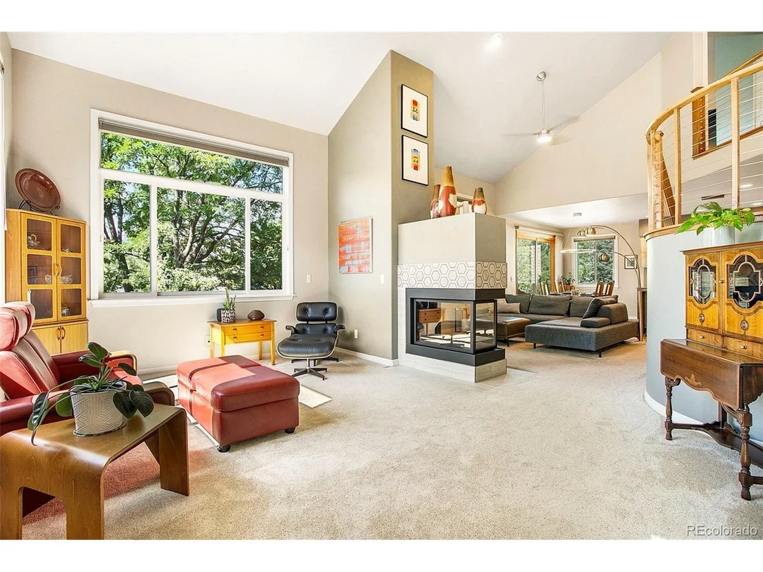 Photo of 1418 Pine View Rd