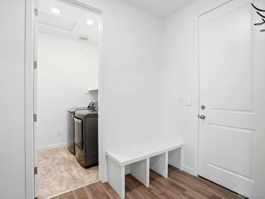 Photo of 982 High Point Trl