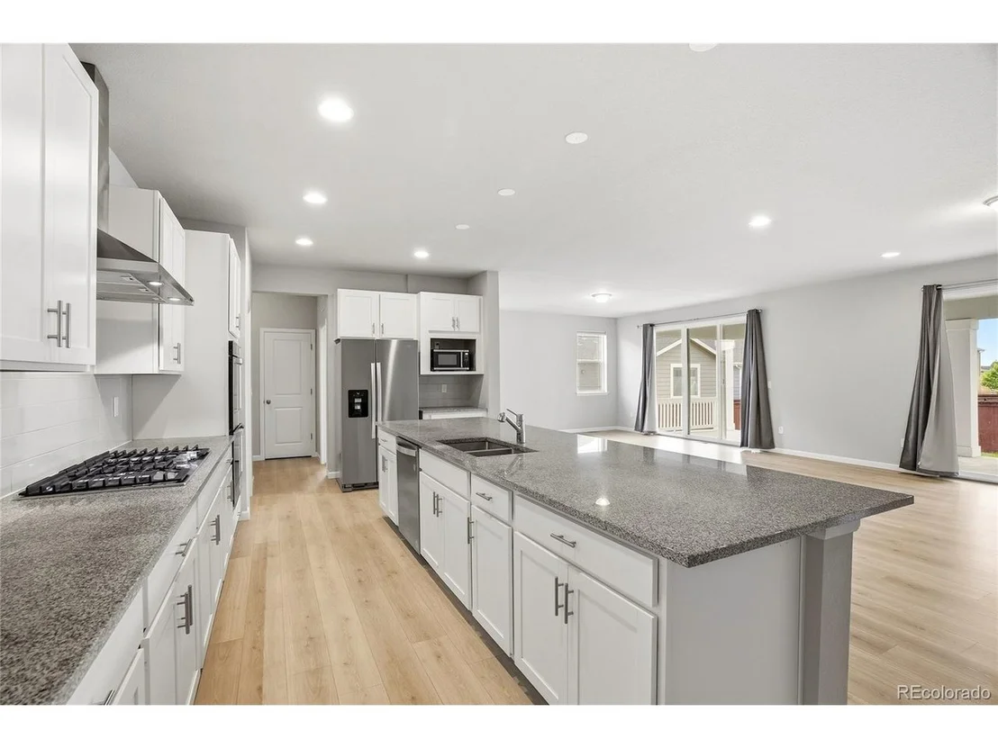 Photo of 1821 Thrive Dr