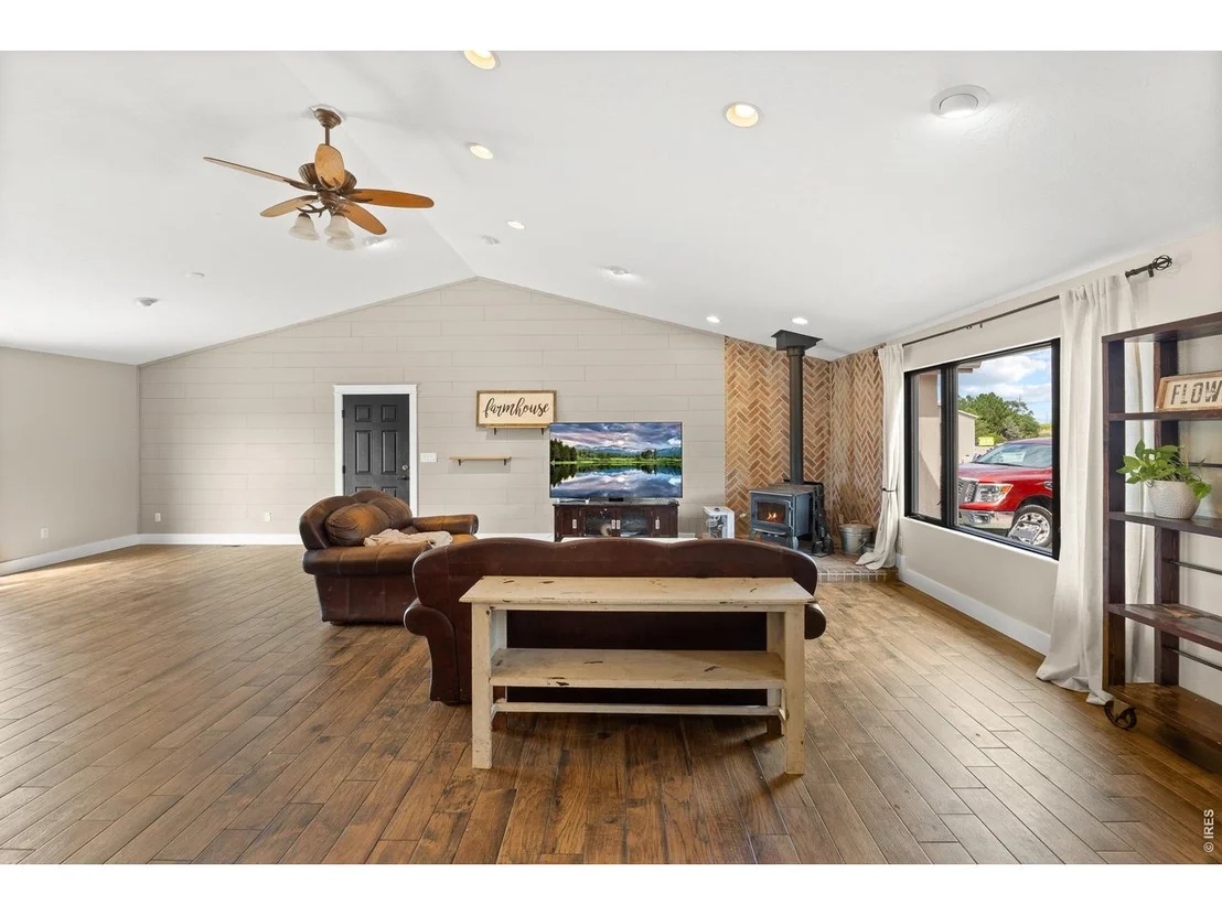 Photo of 31091 County Road 41