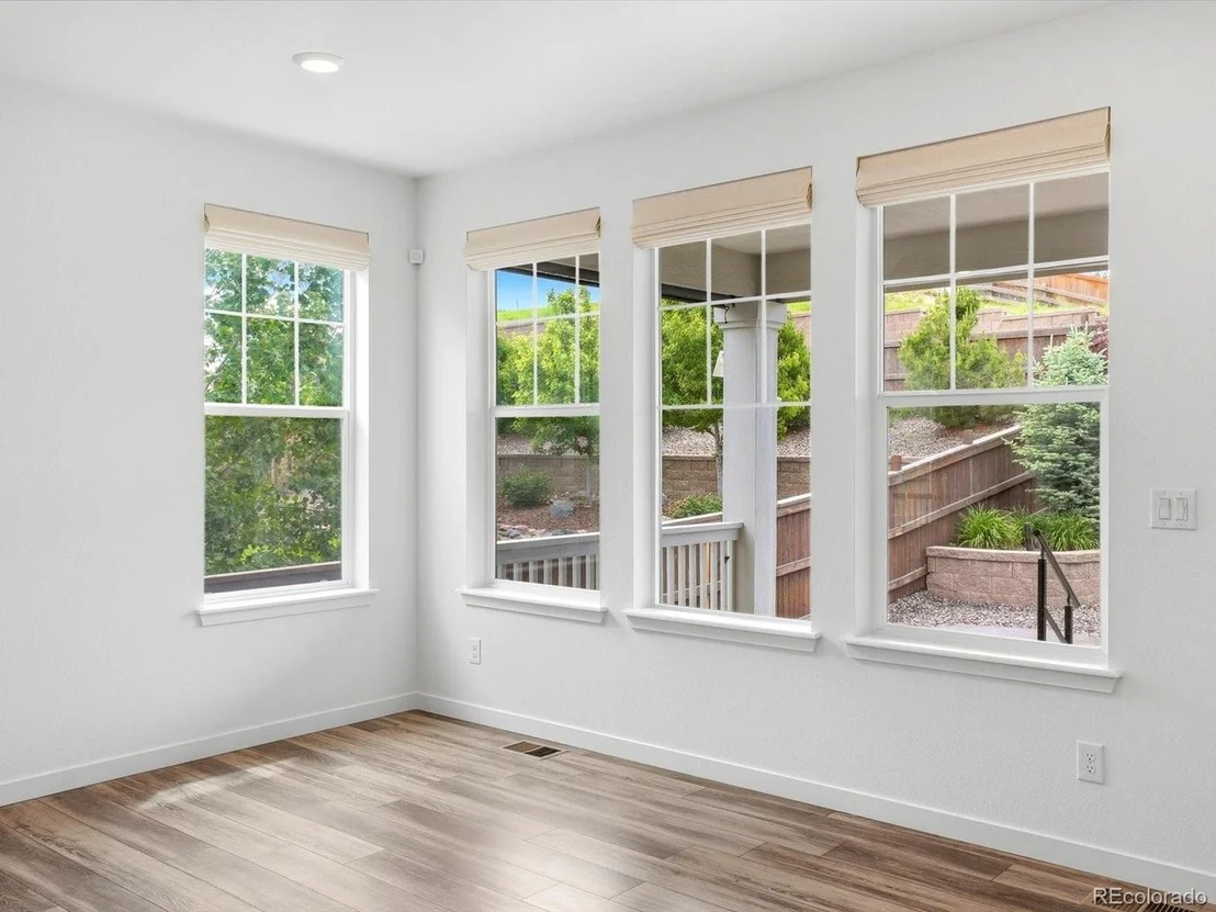 Photo of 982 High Point Trl