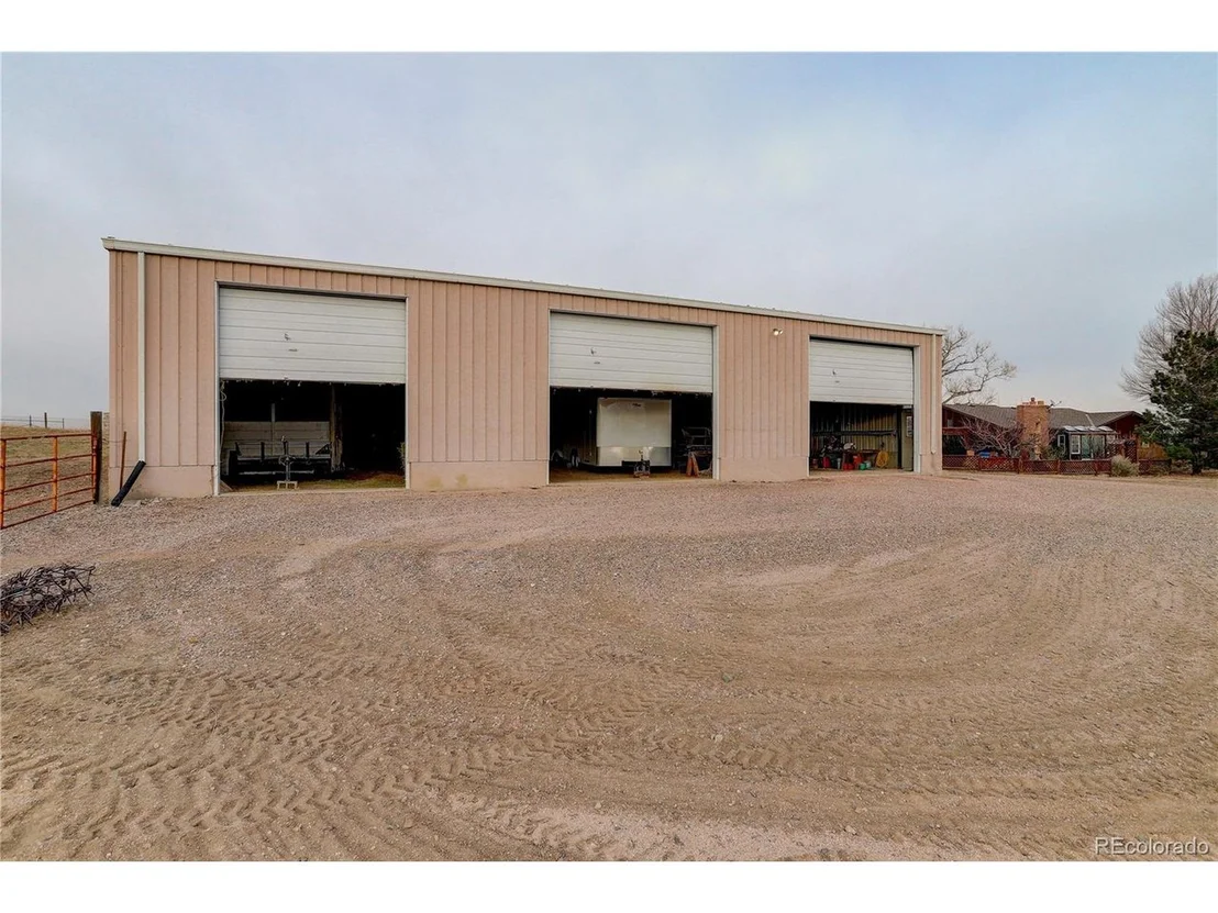 Photo of 15650 Highway 72