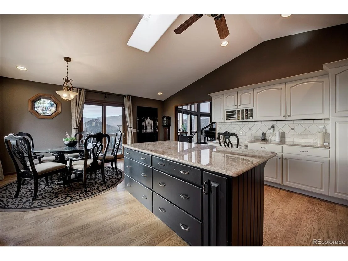 Photo of 181 Turkey Ln