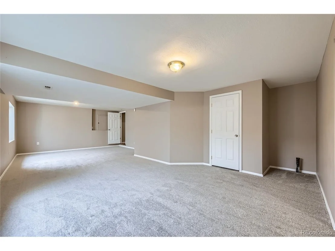 Photo of 4296 Clover Ln