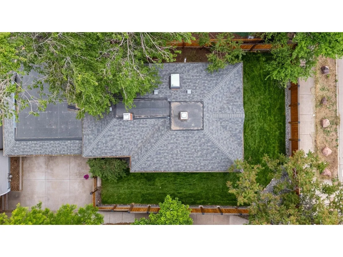 Photo of 1905 Arapahoe Ave