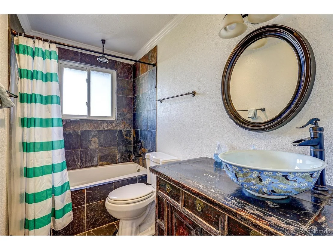 Photo of 13678 Omega Cir
