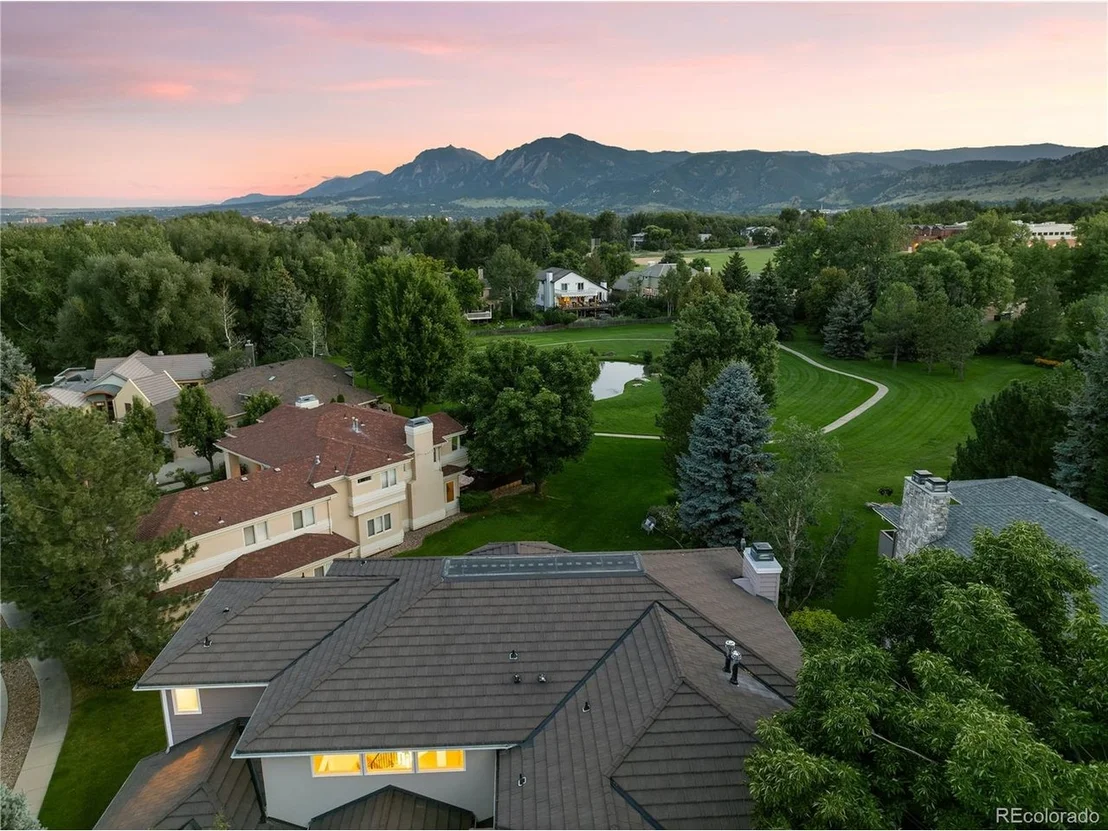 Photo of 2512 Premier Pl