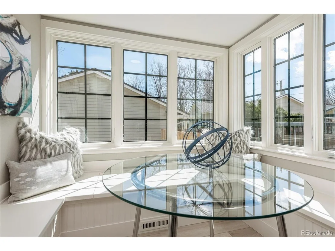 Photo of 3343 Lowell Blvd
