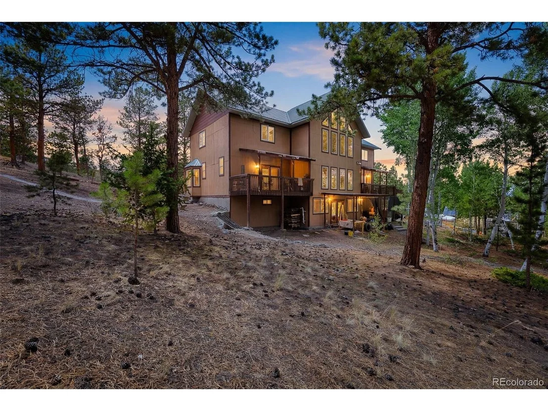 Photo of 114 Ranier Ln