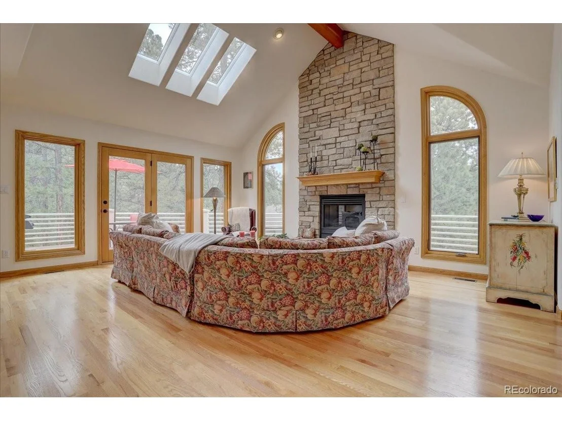Photo of 1627 Marmot Ln