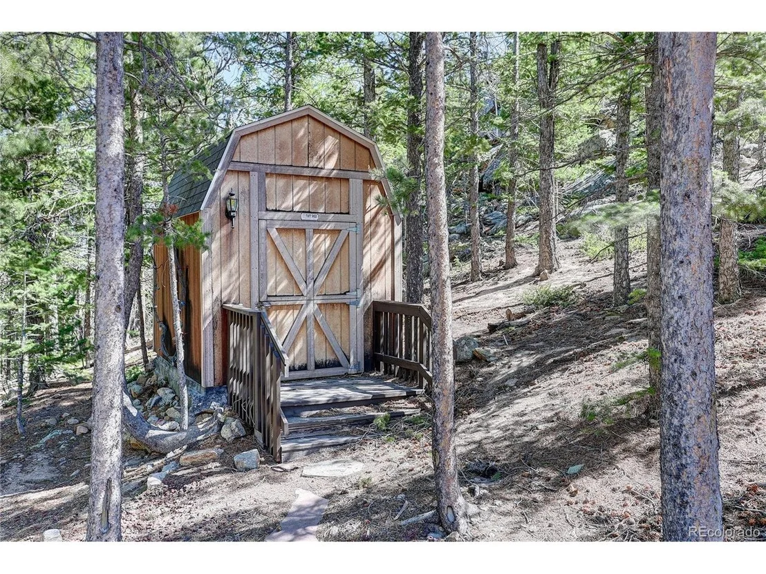 Photo of 4030 Ridge Rd