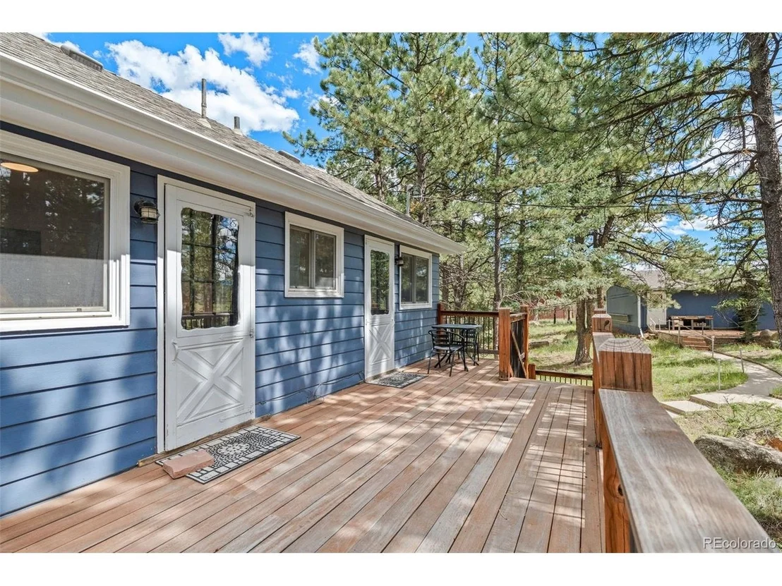 Photo of 1933 Roland Dr