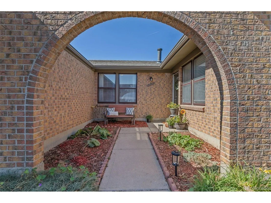 Photo of 5265 Scranton Ct