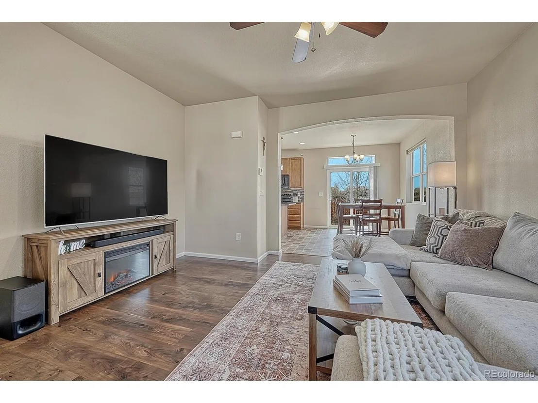 Photo of 490 Dukes Way