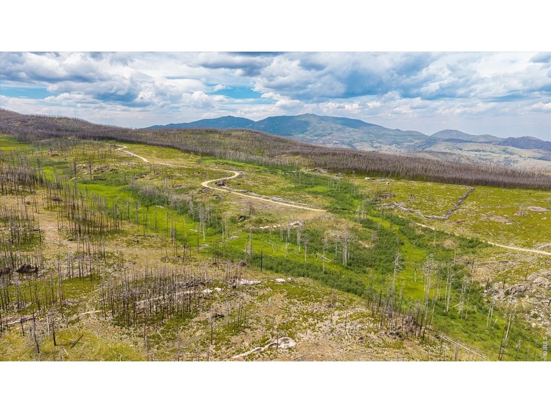 Photo of 529 Quartz Rd