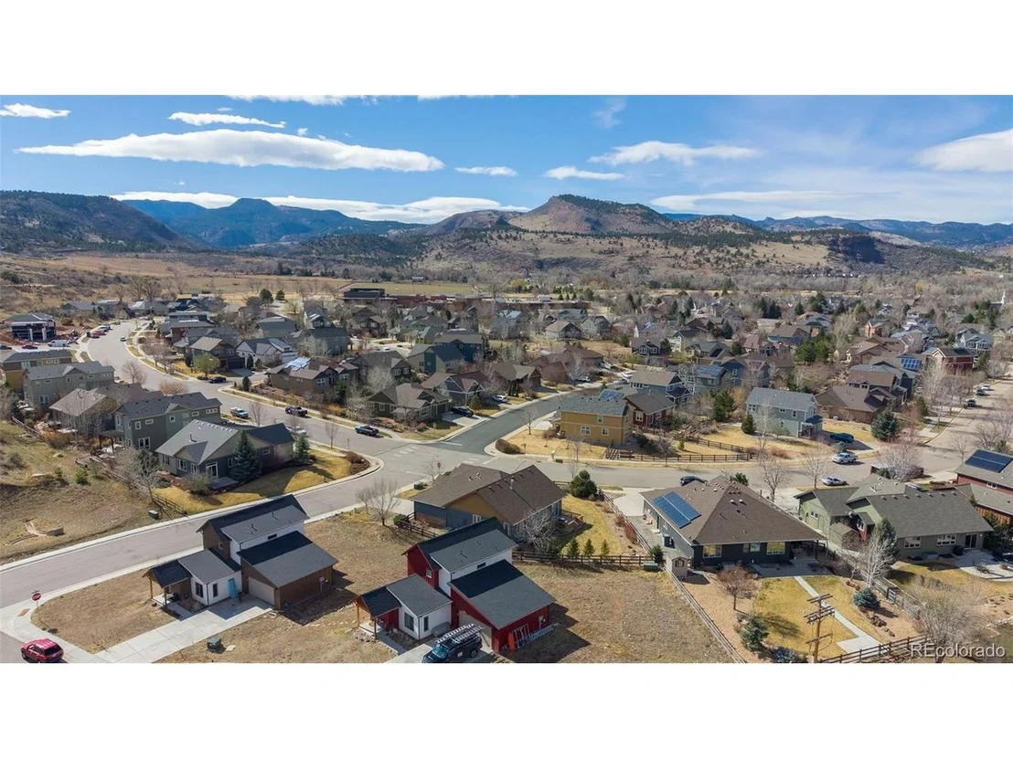 Photo of 400 Carter Dr