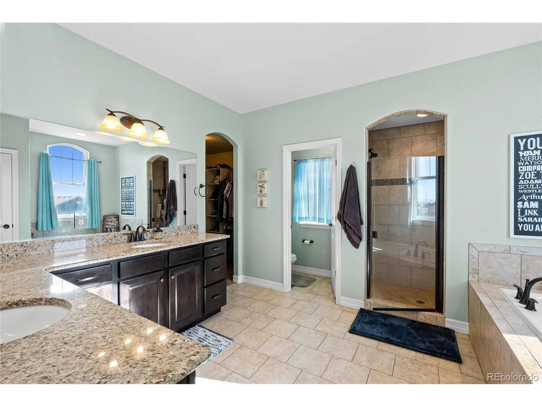Photo of 10249 Mount Lincoln Dr