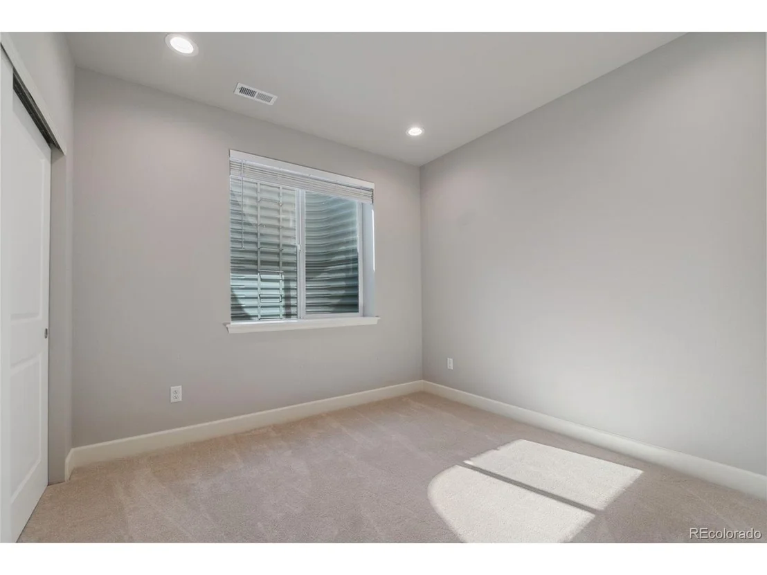 Photo of 5117 W 108th Cir
