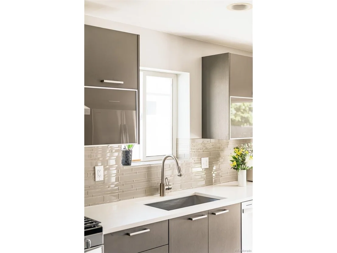 Photo of 3320 W 33rd Ave