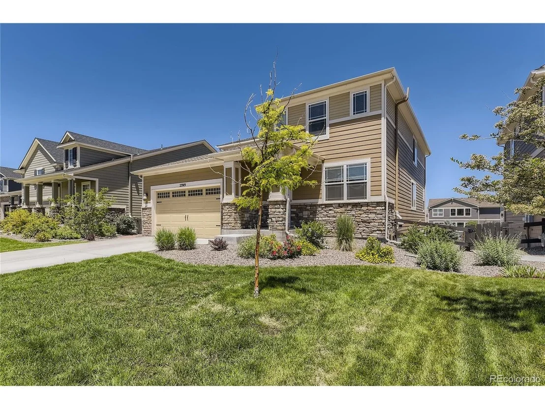 Photo of 23919 E Narrowleaf Pl