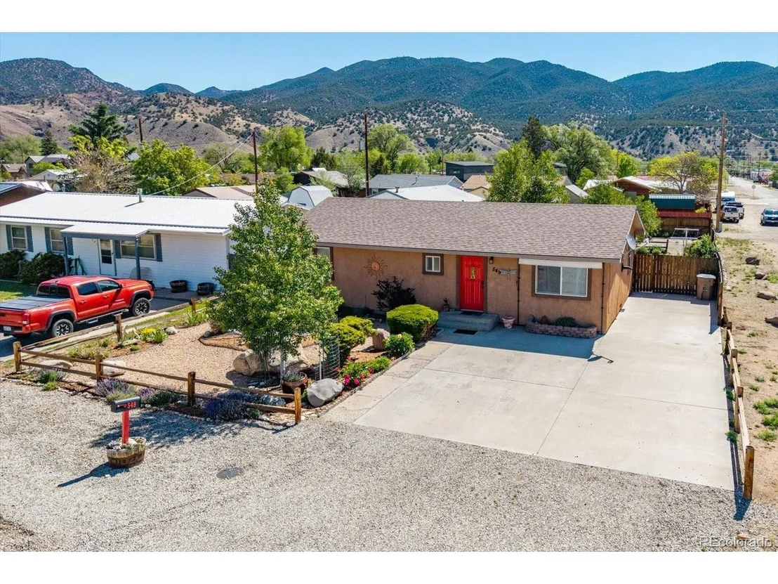 Photo of 549 Blake St
