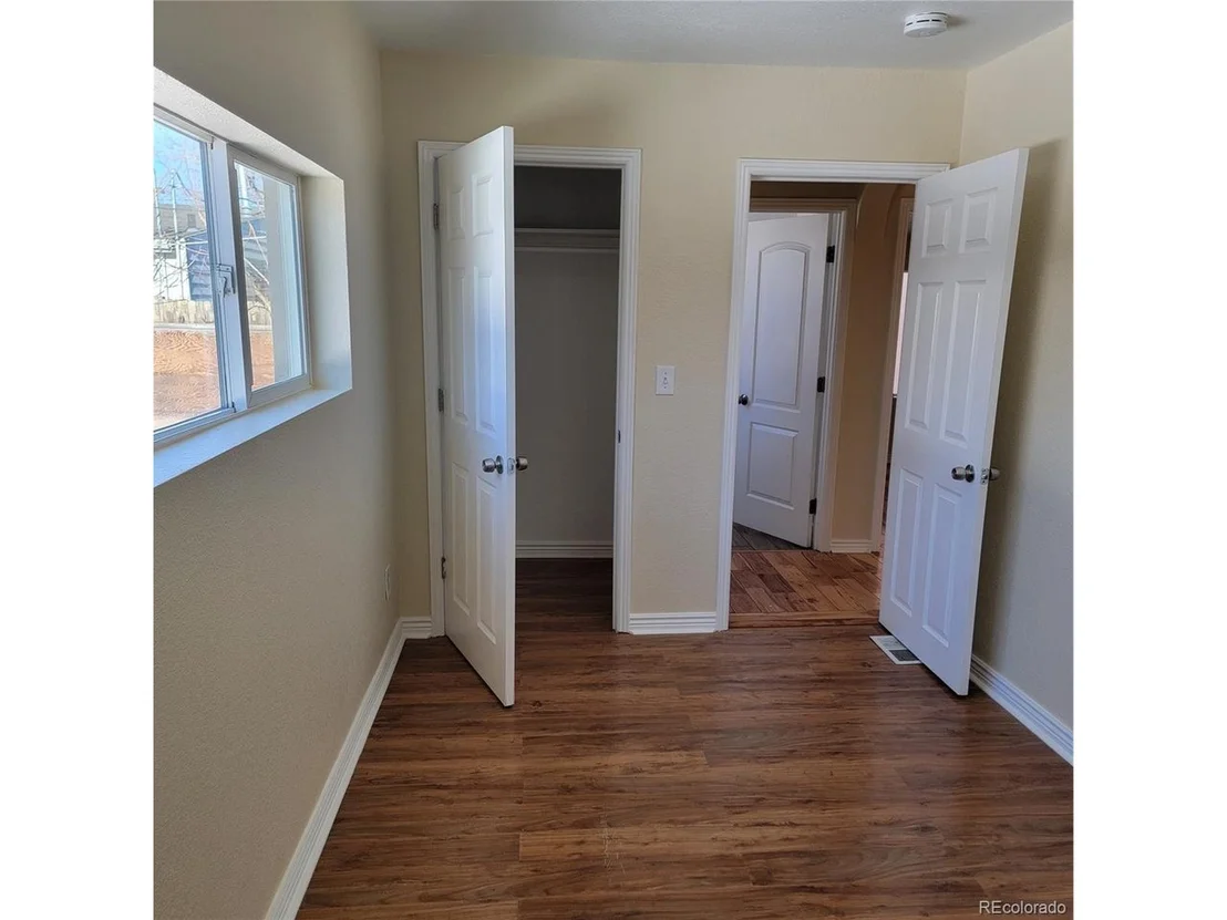 Photo of 4783 High St