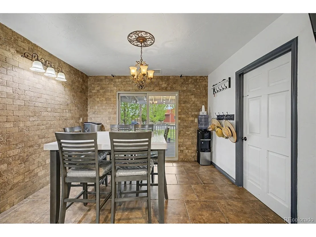 Photo of 150 Starr Ln