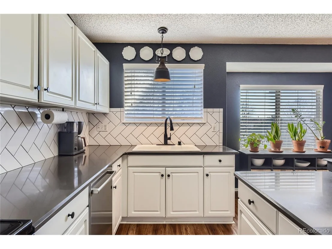 Photo of 9694 Canberra Dr