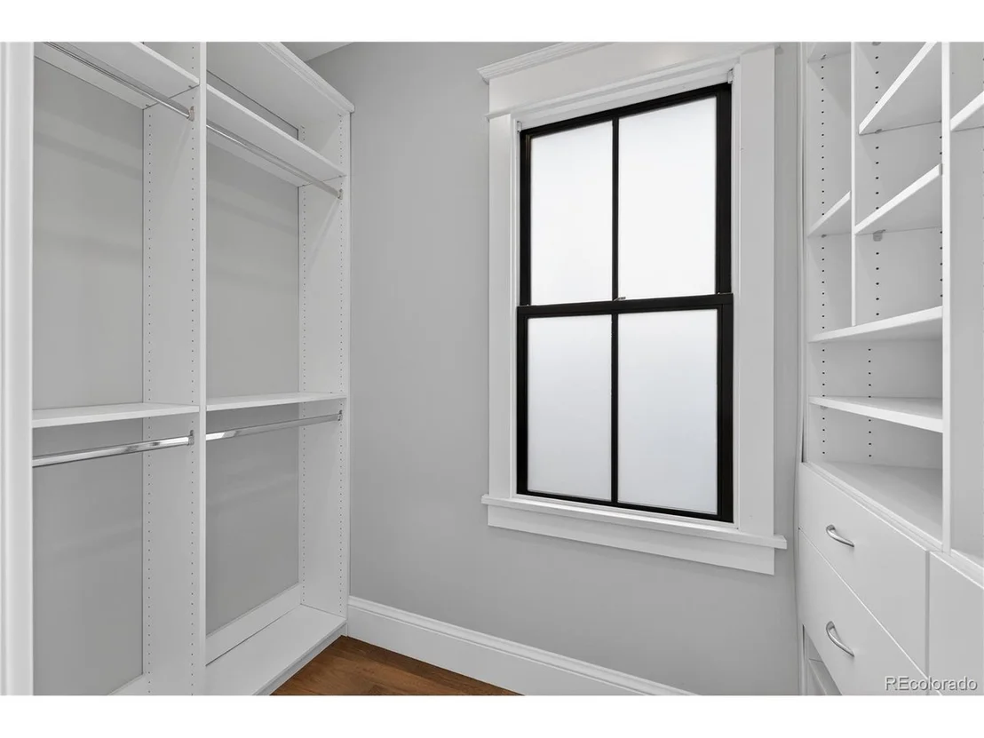 Photo of 3317 Bryant St