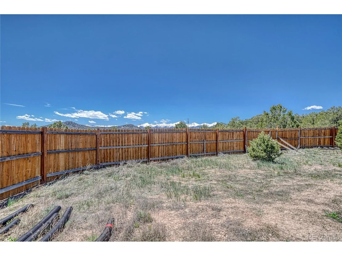 Photo of 1325 Q Path