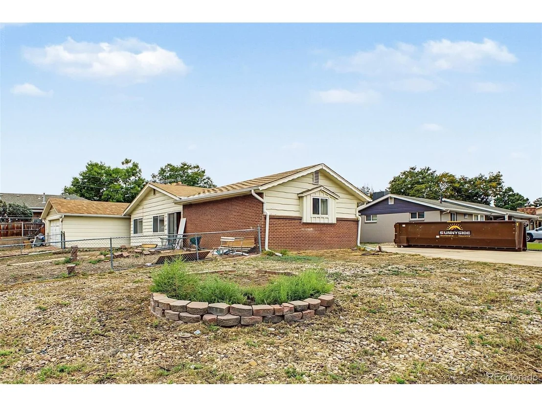 Photo of 8111 Chase Dr
