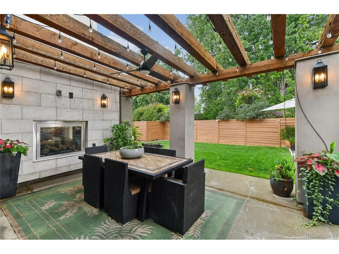 Photo of 771 Jasmine St