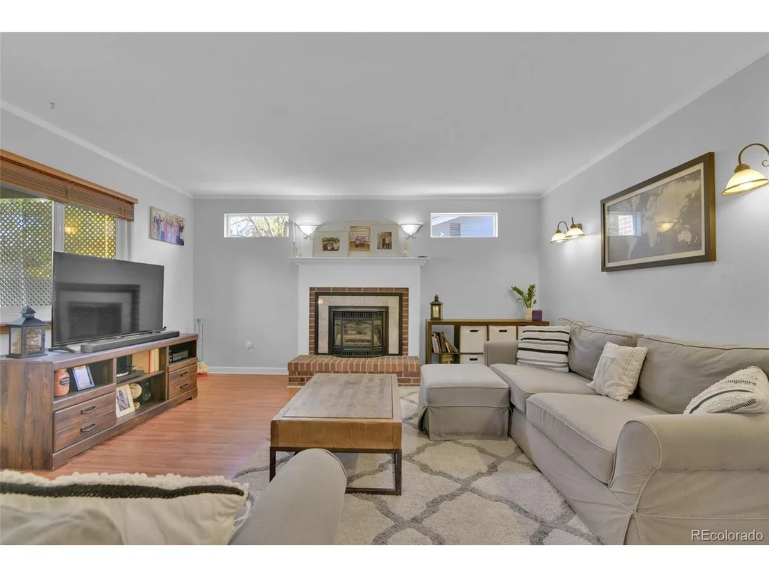 Photo of 8348 Chase Dr
