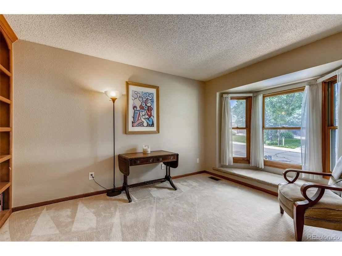 Photo of 13318 Downing St