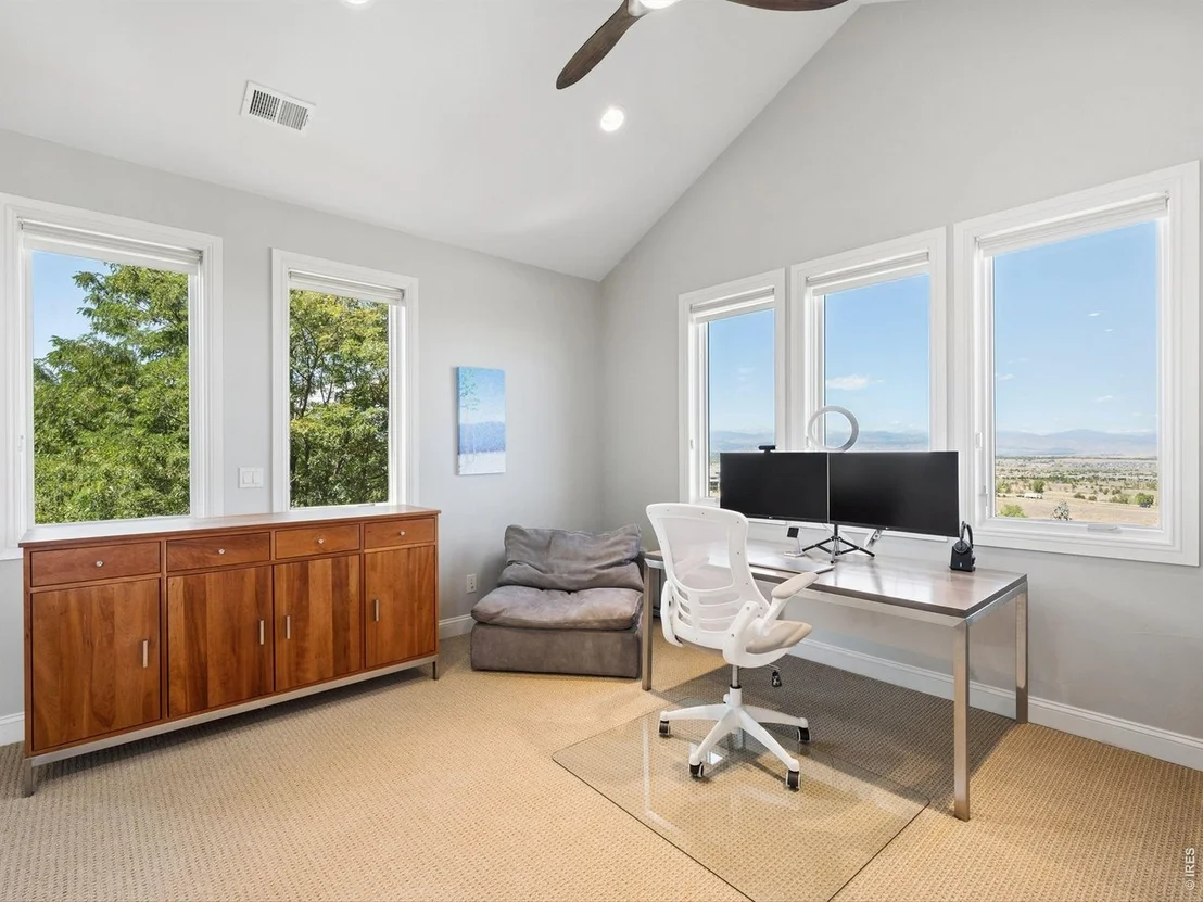 Photo of 15478 Mountain View Cir