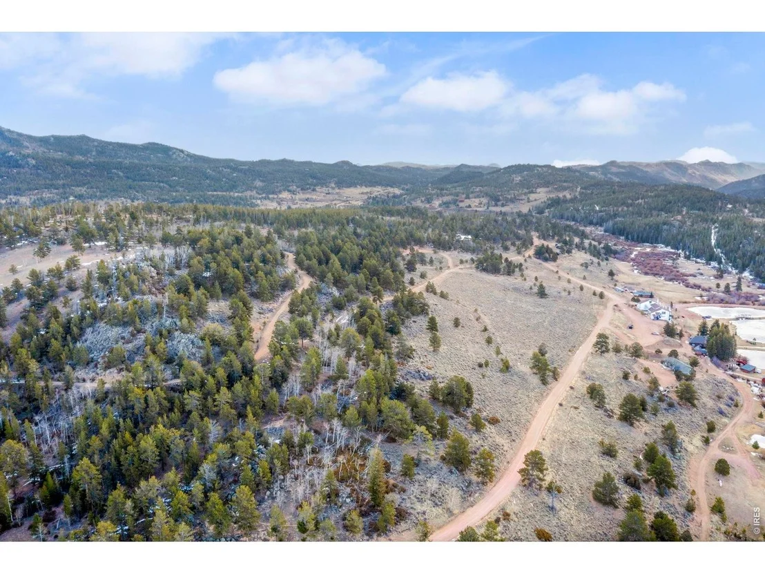 Photo of 215 Murdock Dr