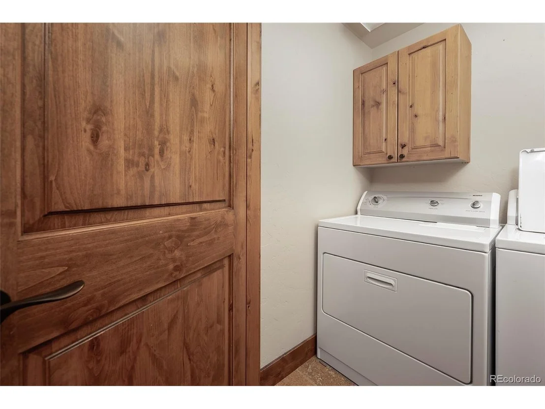 Photo of 103 Peak View Dr