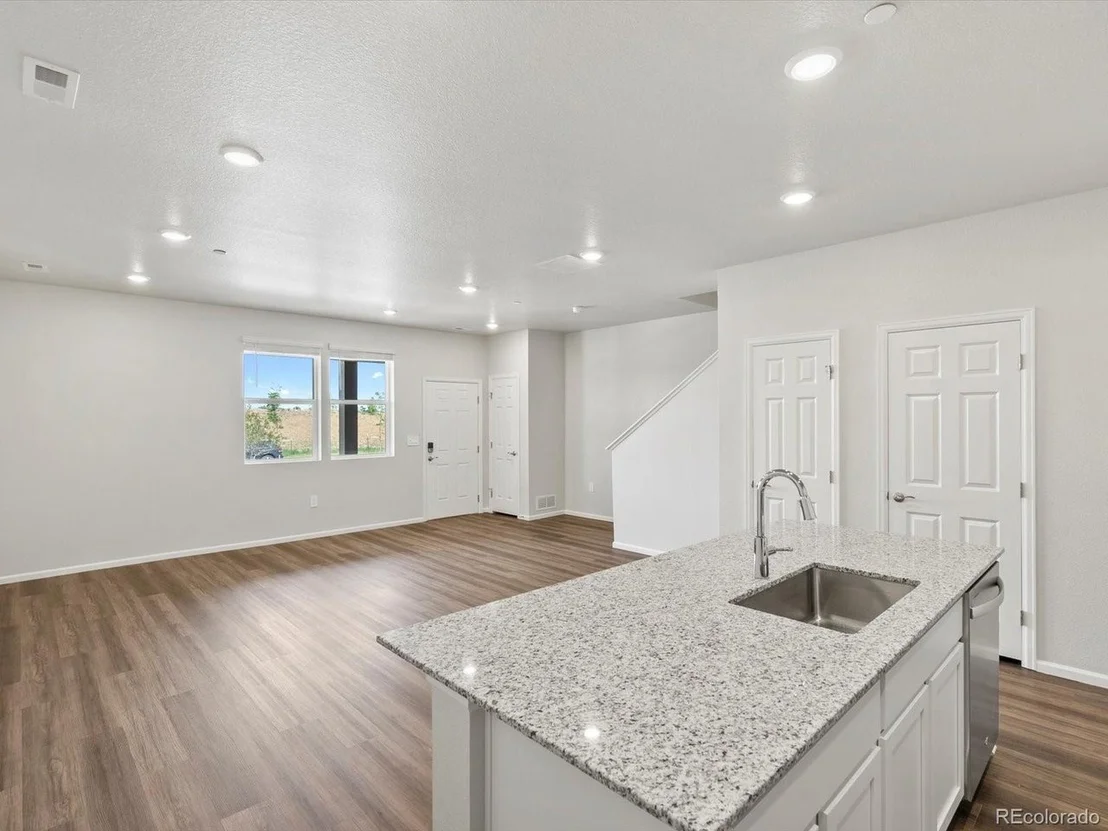 Photo of Unit 2 at 1600 Riverplace Dr
