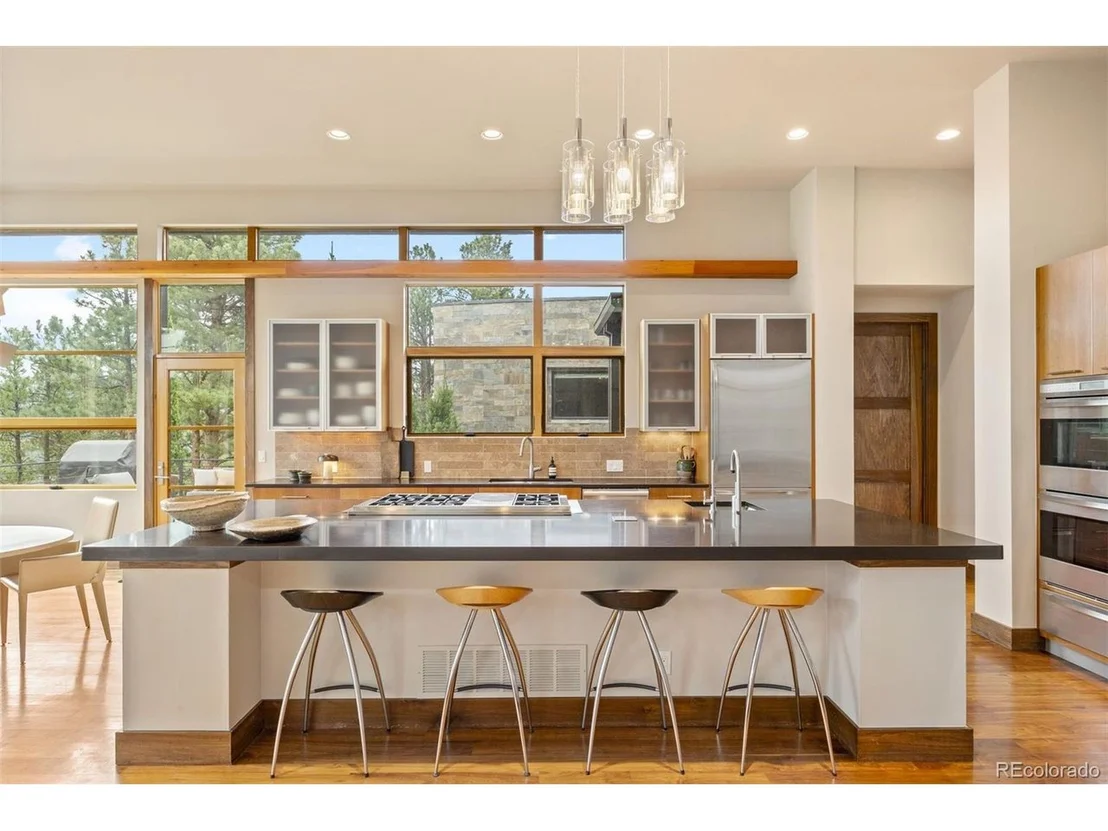Photo of 2888 Highlands View Rd