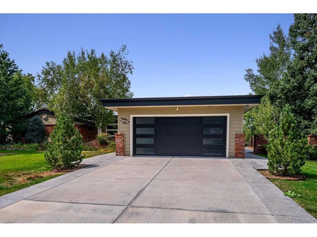 Photo of 31 Skyline Dr