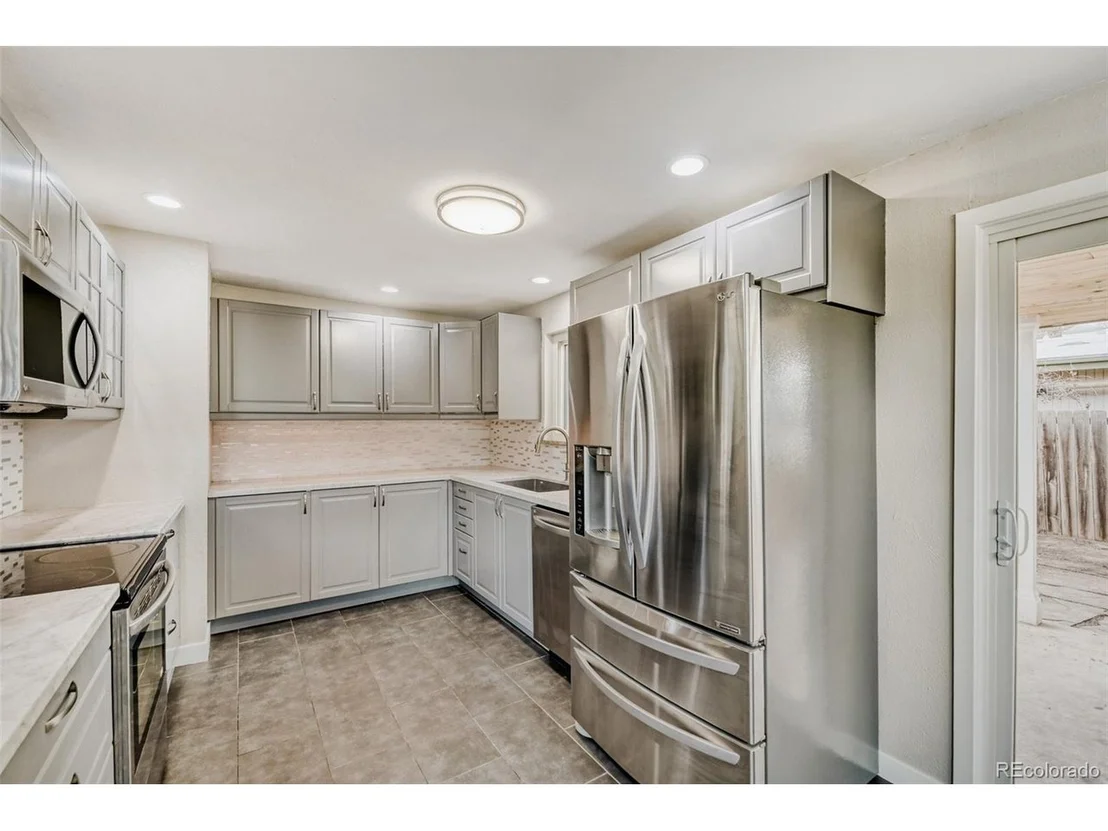 Photo of 6278 W 63rd Pl