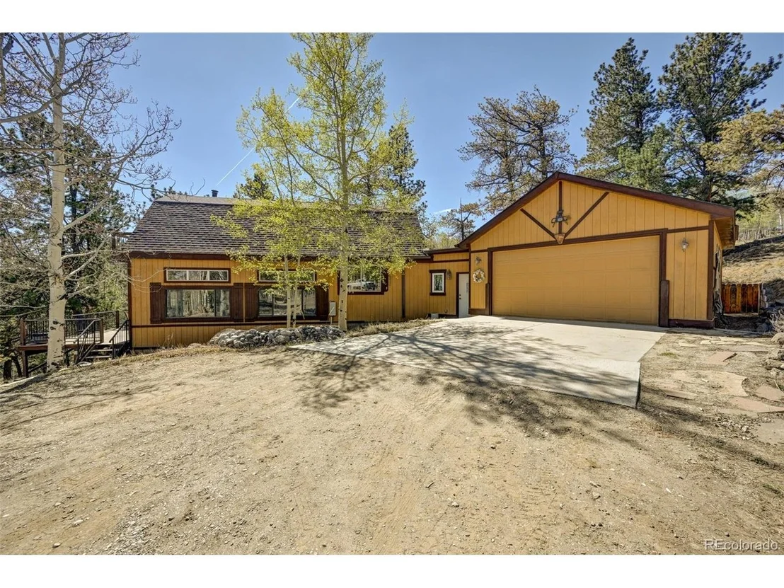 Photo of 447 Blacksmith Rd