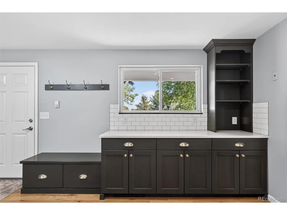 Photo of 1120 Meadowlark Dr