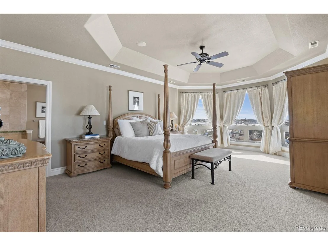 Photo of 8737 Ridgepoint Dr