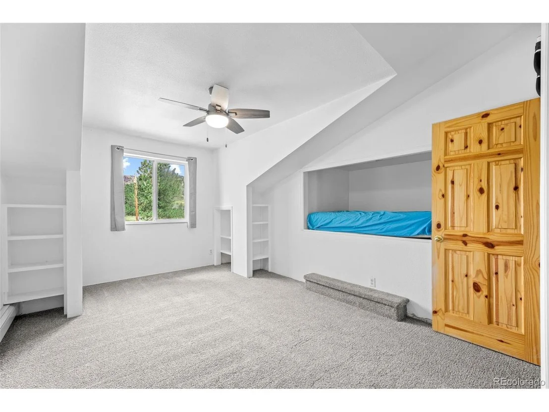 Photo of 23 Moon Dr