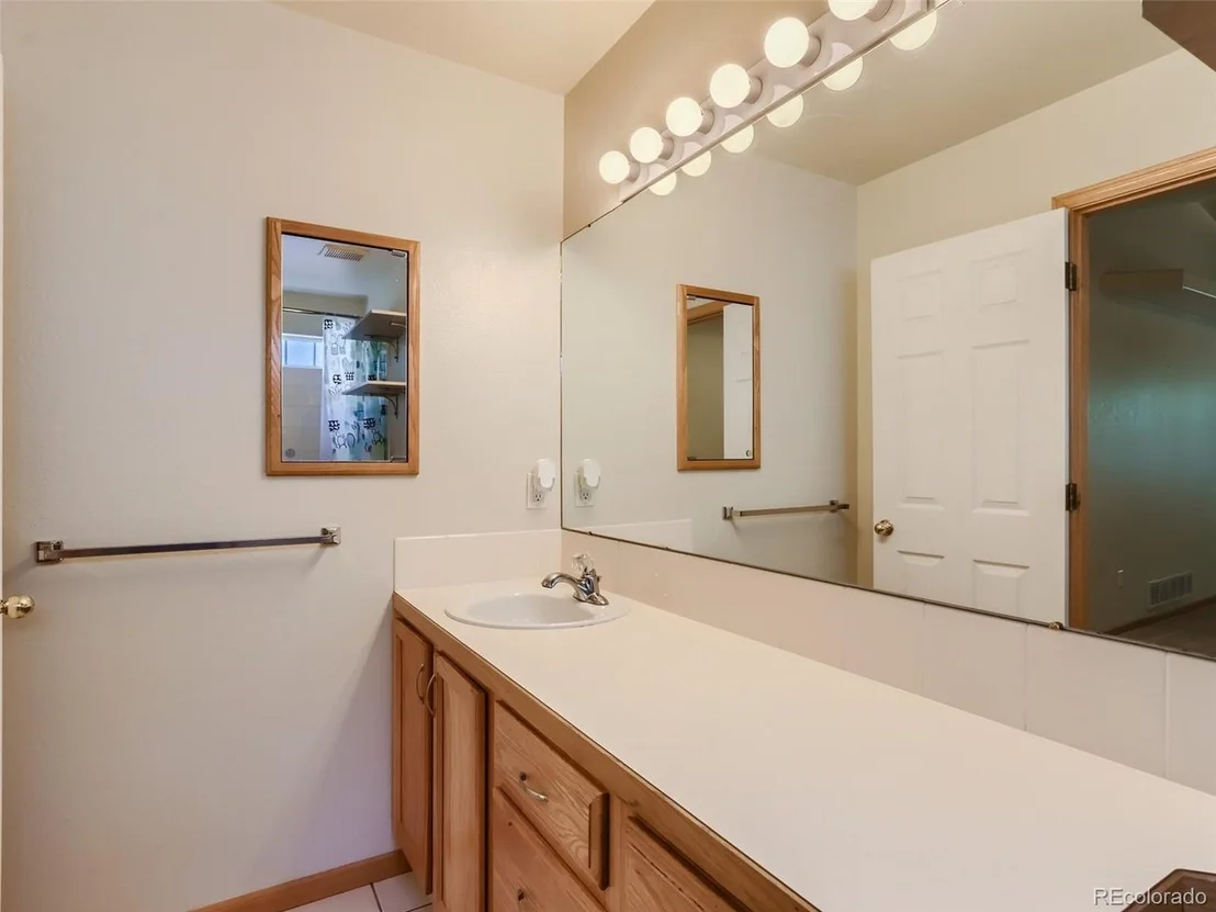 Photo of 504 Hemlock Dr