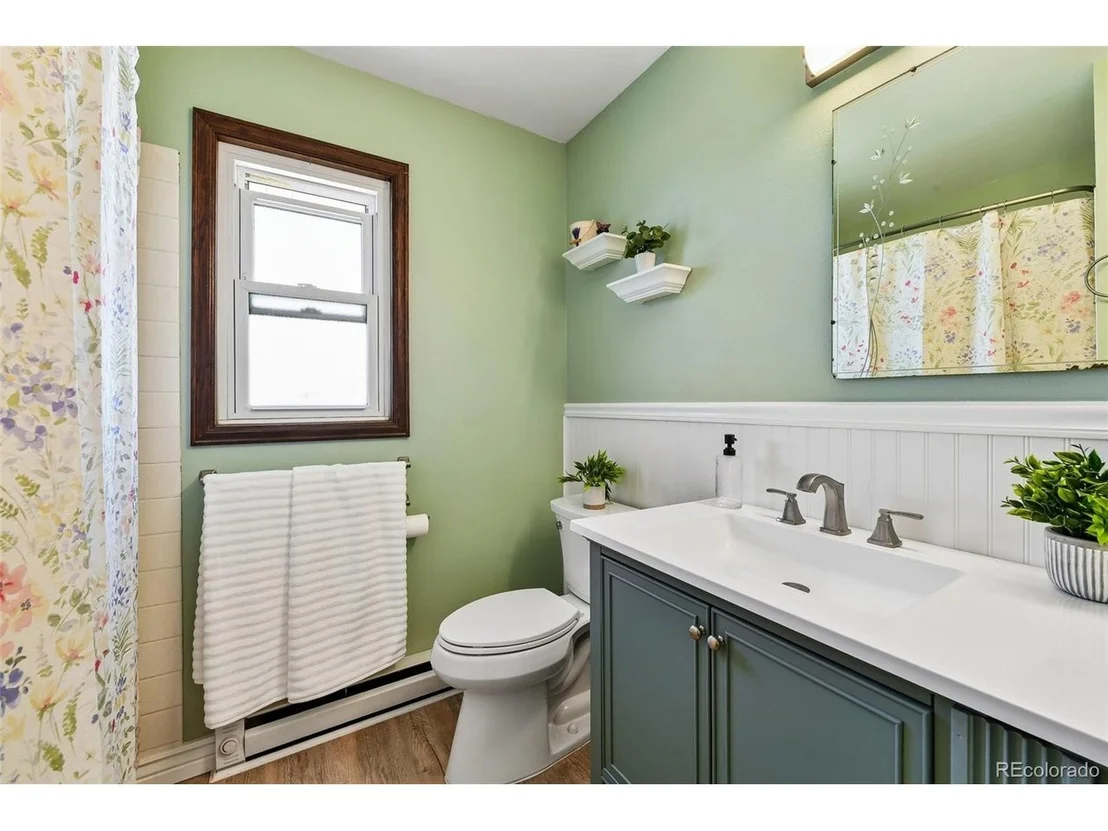 Photo of 17781 Sunset Ln